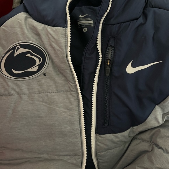 Penn State Nike Navy and Gray Puffer Vest - Picture 4 of 4